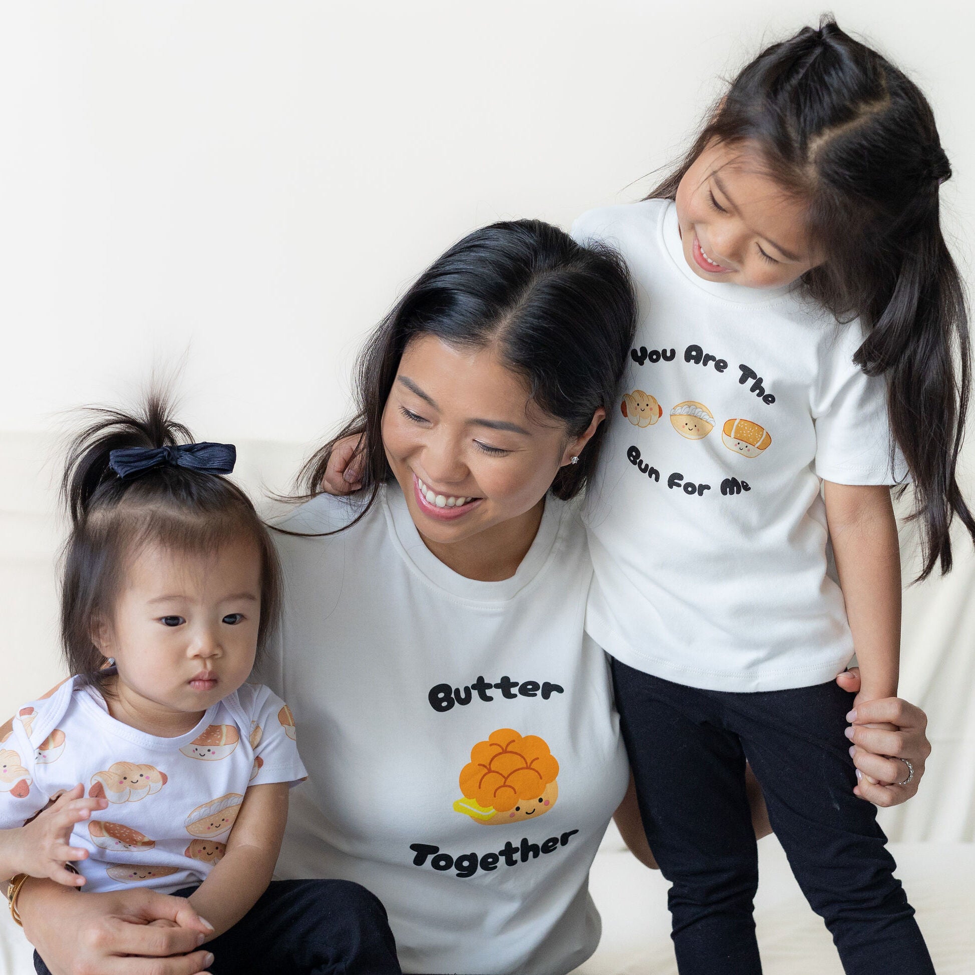 the wee bean organic cotton adult women teen tees t-shirt in pineapple bun